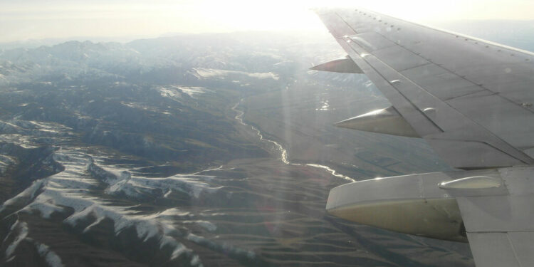 Туманга байланыштуу Бишкектен Жалал-Абадга учкан учак Ошко багытталды