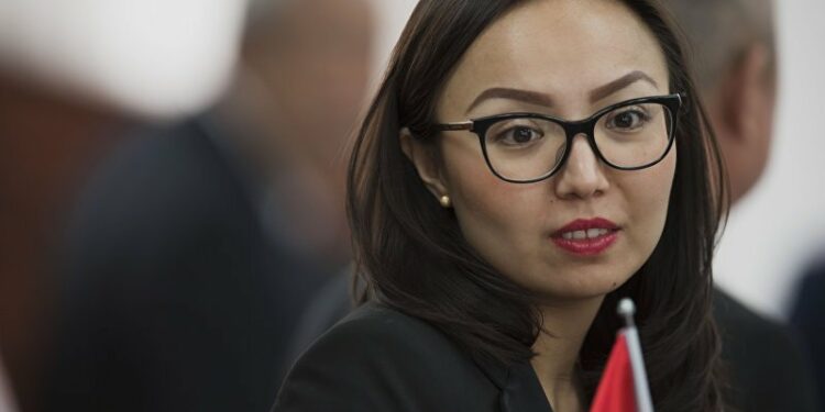 Айсулуу Мамашова депутаттыкка келди