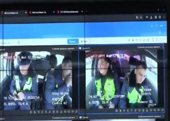 Эми Бишкектин патрулдук милиция кызматкерлери онлайн режимде көзөмөлдө болушат