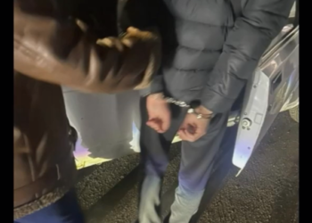 Бишкектеги маршруткада чөнтөкчү кармалды деген видео тараган. Милиция маалымат берди