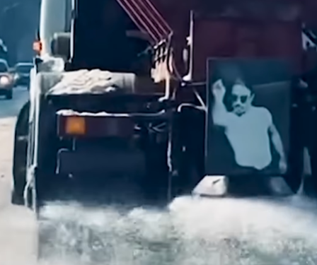 Популярдуу түрк ашпозу анын сүрөтү түшүрүлгөн «Тазалыктын» унаасынын видеосун бөлүштү