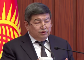 Акылбек Жапаров каада-салттар боюнча: «Пил болсо, тойканага аны деле киргизишмек»