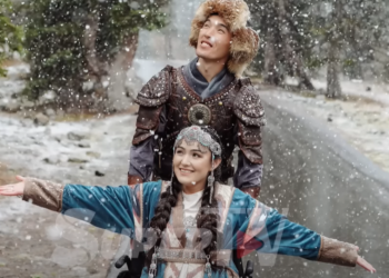 «7 жыл кыз-жигит болуп жүрдүк». “Сүйлөбөсөк да, укпасак да, бактылуубуз” деген түгөйлөр менен маек (видео)