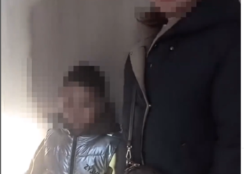 «Ош базарда» жоголгон баланы жарым саатта таап беришти (видео)