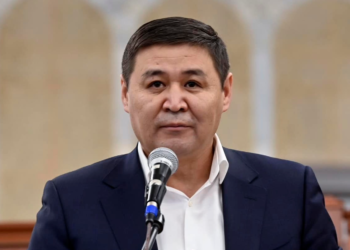 Судьялар кыргыз тилин билиши керек жана туугандары соттолгон болбош керек. Мыйзам талкууга коюлду