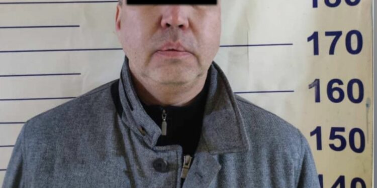 Бишкекте жаран 90 миң долларын алдатып жиберген. Шектүү кармалды