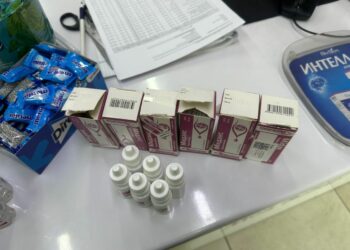 Жалал-Абаддагы дарыканада рецеби жок күчтүү дары сатылып келген