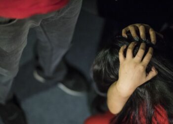 Сокулукта 13 жаштагы кыздын 9 жигит тарабынан кордолуп келиши. Милиция маалымат берди