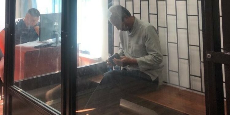 Мадумаровдун иши. Прокурор аны күнөөлүү деп таап, мөөнөтү эскиргендигине байланыштуу ишти кыскартууну суранды