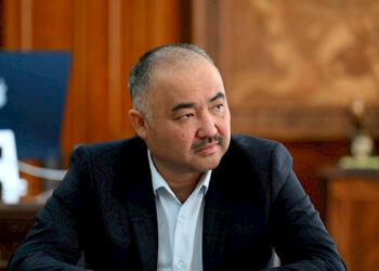 Төрага Шакиев: «Депутаттар оюн эркин айтып, каалаган маселесин көтөрө алат»