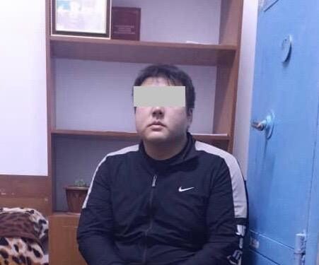 Токмокто эркек кишини өлтүрө сүзүп, качып кеткен айдоочу кармалды