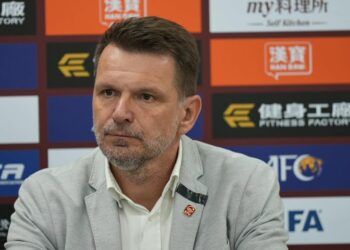 Таркович: «Жигиттер биринчи голду гана эмес, бүт оюнду менин үй-бүлөмө арнашты»