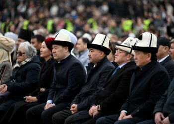 Төрага Нурланбек Шакиев кыргызстандыктарды Нооруз майрамы менен куттуктады