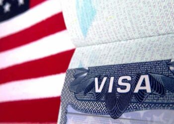 Америка кыргызстандыктар үчүн туристтик жана бизнес визанын мөөнөтүн 10 жылга чейин узартты