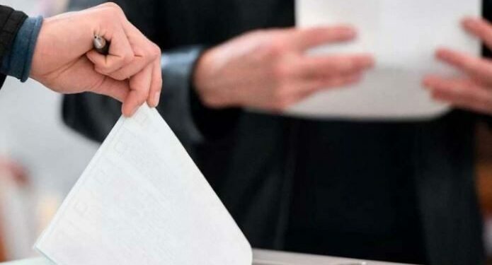 Ош округу боюнча шайлоо 28-апрелде өтөт. Жарлыкка кол коюлду