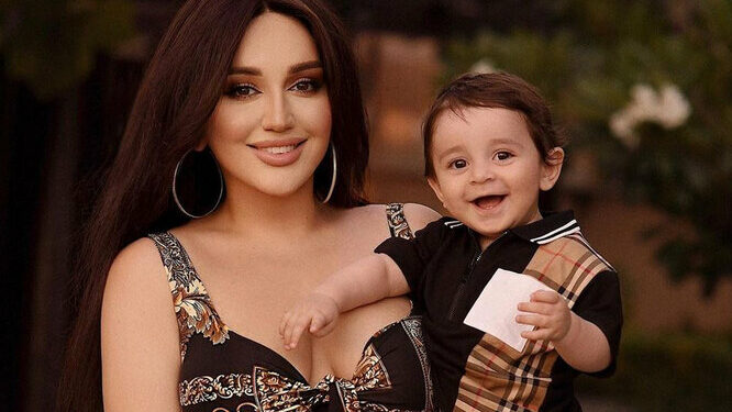 “Эч ким идеалдуу эмес”. Дүйнөгө белгилүү визажист Гоар Аветисян денесиндеги кемчиликтерин көрсөттү (видео)