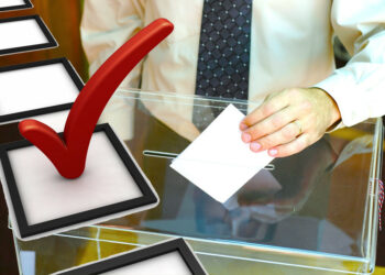 Баткен округу боюнча депутаттыкка 11 адам талапкерлигин көрсөттү