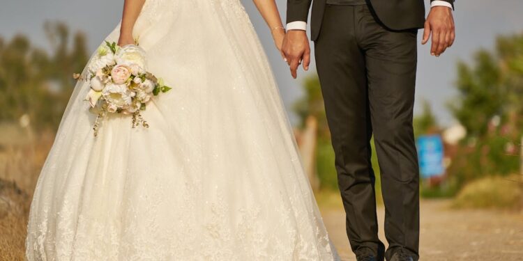 Өлкөдө кыздар 20-29 жашында үй-бүлө курууга басым жасашат