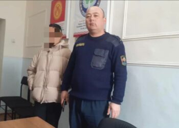 Жалал-Абадда 4 күндөн бери дайынсыз болуп жаткан 14 жаштагы кыз табылды