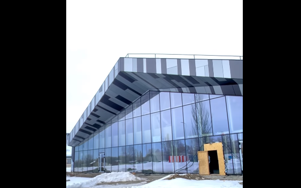 «Каракол» эл аралык аэропортунун курулушу бүтөйүн деп калды (видео)