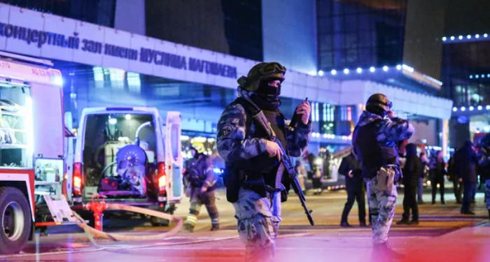 «Крокус сити холлдогу» ок чыгаруу: 40тан ашык киши каза болуп, 100дөн ашуну жаракат алды