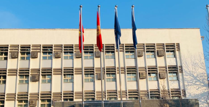 «Крокус сити холлдогу» ок чыгаруу: Эки кыргызстандык кыз жок болуп жатканы айтылууда