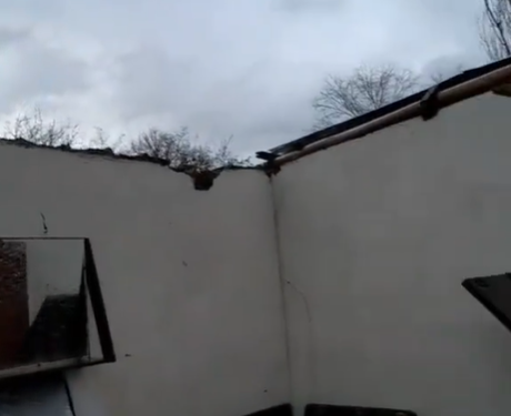 «Катуу шамал үйүмдүн чатырын учуруп кетти» деген жарандын видеосу тарады