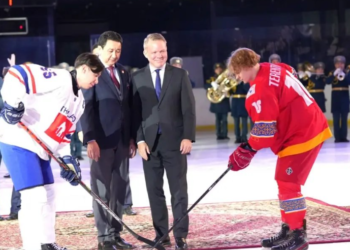 Хоккей боюнча Дүйнө чемпиондугу. Кыргызстан Таиланддын командасына жеңилип калды