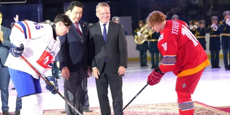 Хоккей боюнча Дүйнө чемпиондугу. Кыргызстан Таиланддын командасына жеңилип калды