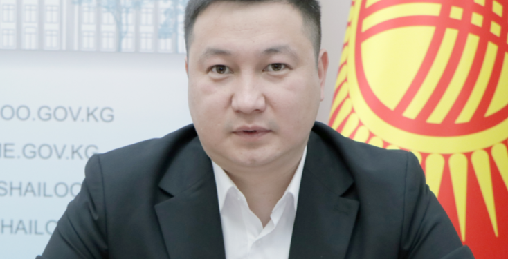 Баткен округу боюнча шайлоо. Бактыяр Калпаев талапкерлигин көрсөттү