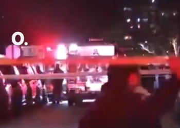 АКШда өзбекстандык аялына бычак менен кол салган. Ал атып өлтүрүлдү