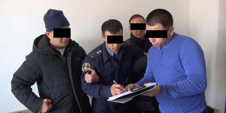 Москва райондук сотунун судьясы жана ортомчу кармалды