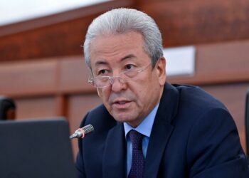 Адахан Мадумаровдун депутаттык мандаты алынды