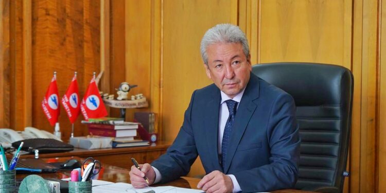 БШК Мадумаровдун депутаттык мандат маселесин карайт