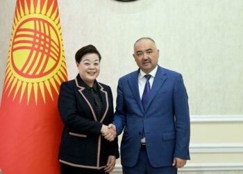 Шакиев кыргыз-кытай кызматташтыгы болуп көрбөгөндөй өнүгүп жатканын айтты