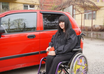 Оштогу таксист келин: «Туура эмес ийне сайылып, баспай калгам»