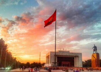 Бишкектеги «Ала-Тоо» аянты реконструкцияланат (сүрөт)