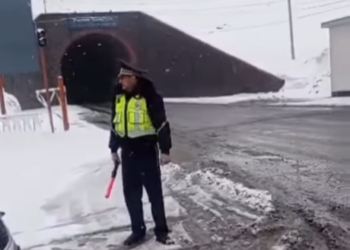 «Кар жаап, туман каптап жатат». Төө-Ашуудагы абал (видео)