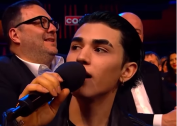 Кыргызстандык ырчы Амирчик Comedy Club’га барды (видео)