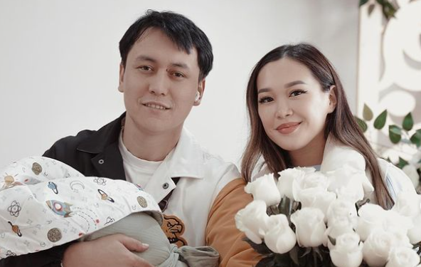 Актёр Чыңгыз Максүтов менен блогер Айдина Турдалиева ата-эне статусуна ээ болушту