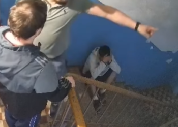 Бишкекте өспүрүм баланы башка чаап жиберген киши кармалды