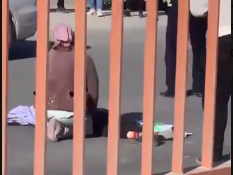 Уулунун сөөгүн кучактап отурган эне. Чүйдөгү кырсыктын чоо-жайы