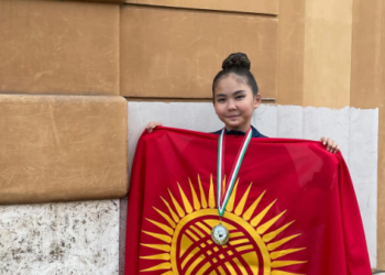 12 жаштагы Кыргыз кызы Италияда эл аралык турнирди жеңди