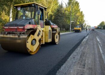 Бишкекте 25-майда Байтик баатыр жана Иса Ахунбаев көчөсүнүн бөлүгү оңдоого жабылат