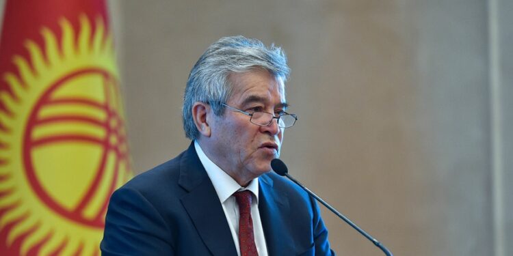 Мамлекеттик катчы: «Белгини жакшыга жоруп, бел байлап, Манасыбызды белестен ылдый түшүрбөйлү»