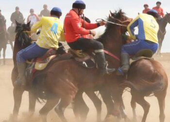 Жеңиш кубогуна арналган көк бөрү боюнча республикалык мелдешинин ачылыш аземи болду