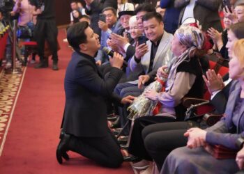 Опера ырчысы Жеңиш Ысмановдун жеке концерти өттү