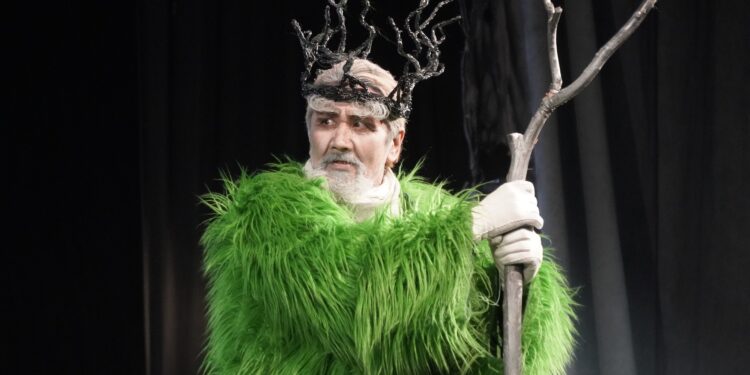 Башкы ролдо Турусбек Жумалиев… “Король Лир” спектаклинин премьерасы өттү