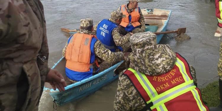 Ысык-Көлдүн Жыргалаң суусунан 2 кыз изделип жатат