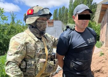 Маркум Камчы Көлбаевдин туугандары адам уурдоого шектелип кармалды